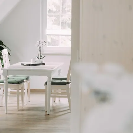 Worpsweder Schloesschen Διαμέρισμα *